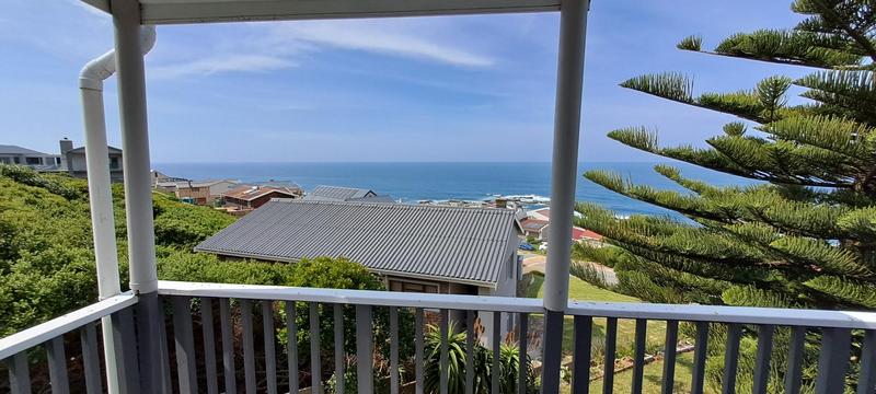 5 Bedroom Property for Sale in Jongensfontein Western Cape